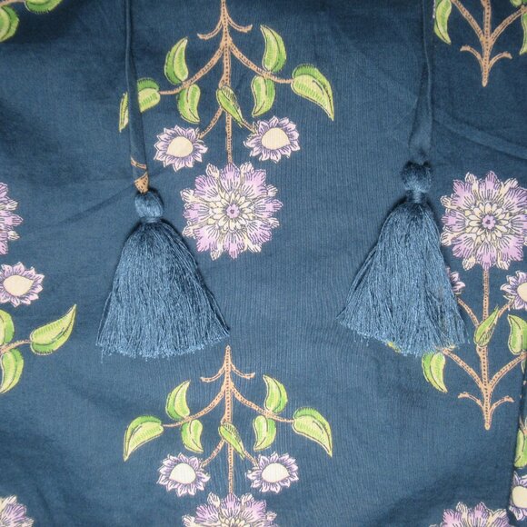 Old Navy Floral Tassel Peasant Top | Size Small | NWT - Picture 8 of 13